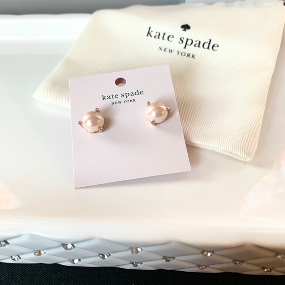 NWT Kate Spade 14k rosegold pearl stud earrings - Picture 2 of 4